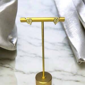 Chic Gold Heart Earrings